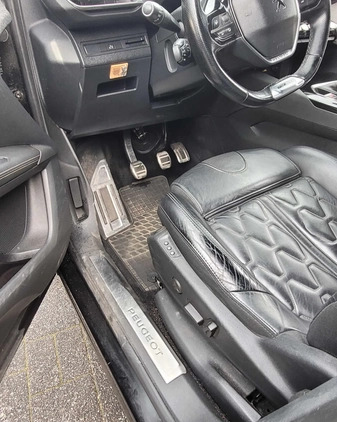 Peugeot 3008 cena 72000 przebieg: 182000, rok produkcji 2017 z Brzeg małe 154